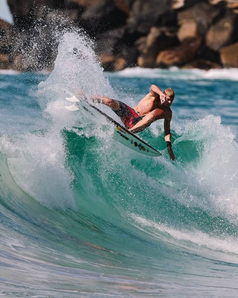 Buy the FCS Mick Fanning Twin + 1 XL White Fins Online Now