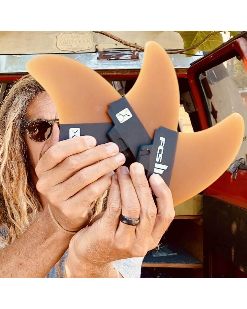 FCS2 ROB MACHADO TRI-KEEL FINS　Lサイズ Buy the FCS Rob Machado Tri-Keel Fins L Orange Online Now