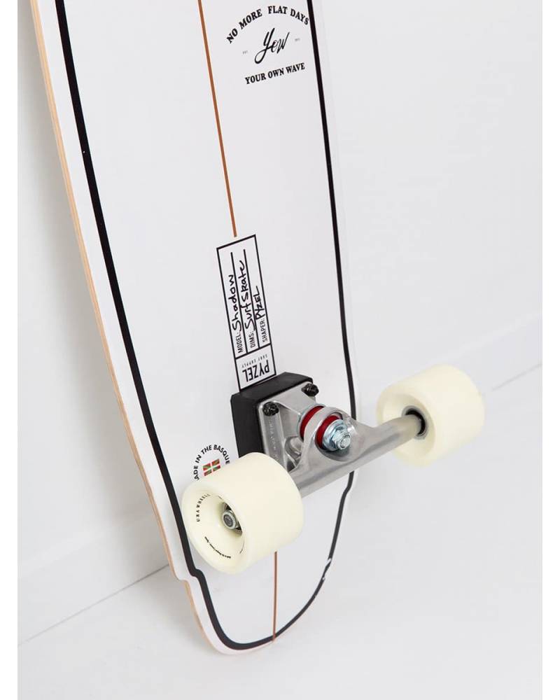 ヤウ　PYZEL THE SHADOW スケートボード YOW x PYZEL SHADOW SURF SKATE – Pyzel Surfboards