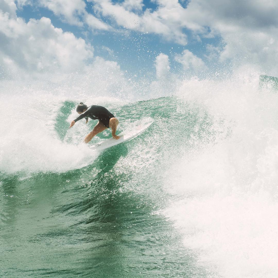 tyler wright surfing